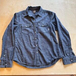 STIO Women's Chambray Snap Shirt